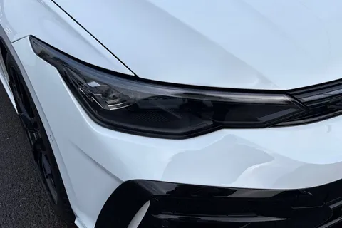 CX75KLK Volkswagen Golf 2.0 TSI 333 R Black Edition 4M DSG⭐19' Warmenau Alloy, DCC, Panoramic Sunro Thumbnail #10