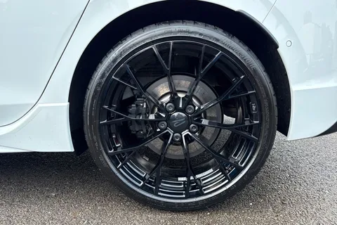 CX75KLK Volkswagen Golf 2.0 TSI 333 R Black Edition 4M DSG⭐19' Warmenau Alloy, DCC, Panoramic Sunro Thumbnail #13