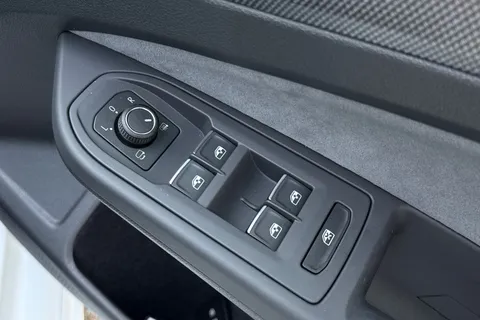 CX75KLK Volkswagen Golf 2.0 TSI 333 R Black Edition 4M DSG⭐19' Warmenau Alloy, DCC, Panoramic Sunro Thumbnail #22