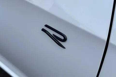 CX75KLK Volkswagen Golf 2.0 TSI 333 R Black Edition 4M DSG⭐19' Warmenau Alloy, DCC, Panoramic Sunro Thumbnail #28