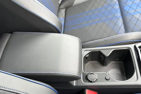 CX75KLK Volkswagen Golf 2.0 TSI 333 R Black Edition 4M DSG⭐19' Warmenau Alloy, DCC, Panoramic Sunro Thumbnail #51