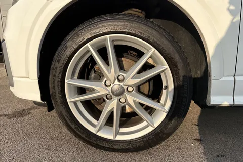 DP19PZJ Audi Q2 1.5 TFSI CoD 35 S line Euro 6 (s/s) 5dr Thumbnail #12