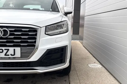 DP19PZJ Audi Q2 1.5 TFSI CoD 35 S line Euro 6 (s/s) 5dr Thumbnail #25