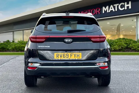 RV69FYH Kia Sportage 1.6 GDi 2 Euro 6 (s/s) 5dr Thumbnail #5