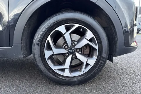 RV69FYH Kia Sportage 1.6 GDi 2 Euro 6 (s/s) 5dr Thumbnail #11