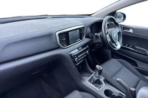 RV69FYH Kia Sportage 1.6 GDi 2 Euro 6 (s/s) 5dr Thumbnail #16