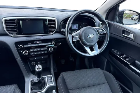 RV69FYH Kia Sportage 1.6 GDi 2 Euro 6 (s/s) 5dr Thumbnail #19