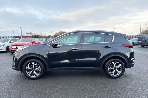 RV69FYH Kia Sportage 1.6 GDi 2 Euro 6 (s/s) 5dr Thumbnail #32