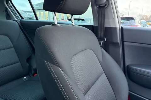 RV69FYH Kia Sportage 1.6 GDi 2 Euro 6 (s/s) 5dr Thumbnail #59