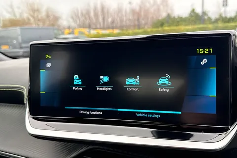 54 of 66 for PEUGEOT e-2008 50kWh GT Auto 5dr (7kW Charger)