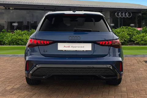 BN25ZJU Audi A3 Black Edition 35 TFSI  150 PS S tronic Thumbnail #5