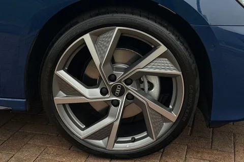 BN25ZJU Audi A3 Black Edition 35 TFSI  150 PS S tronic Thumbnail #10