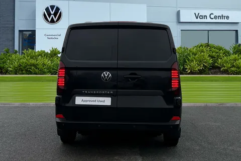 DC75CZF Volkswagen Transporter 2.0 TDI 110 Commerce Pro Van Thumbnail #5