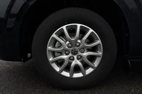 DC75CZF Volkswagen Transporter 2.0 TDI 110 Commerce Pro Van Thumbnail #13