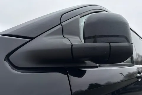 DC75CZF Volkswagen Transporter 2.0 TDI 110 Commerce Pro Van Thumbnail #27