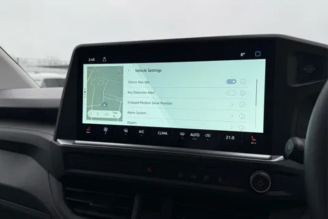 DC75CZF Volkswagen Transporter 2.0 TDI 110 Commerce Pro Van Thumbnail #55