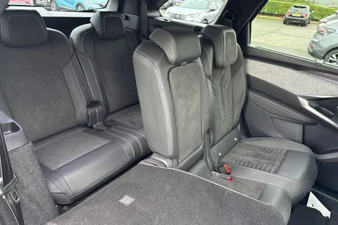 KW74FXD PEUGEOT 5008 1.2 HYBRID GT e-DSC6 Euro 6 (s/s) 5dr Thumbnail #26