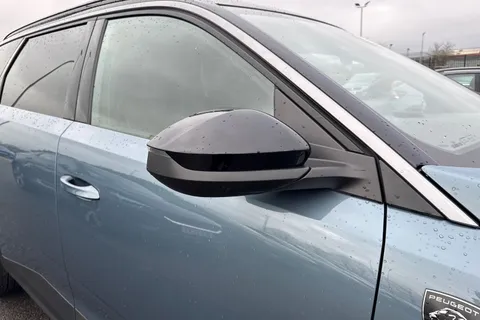 KW74FXD PEUGEOT 5008 1.2 HYBRID GT e-DSC6 Euro 6 (s/s) 5dr Thumbnail #39