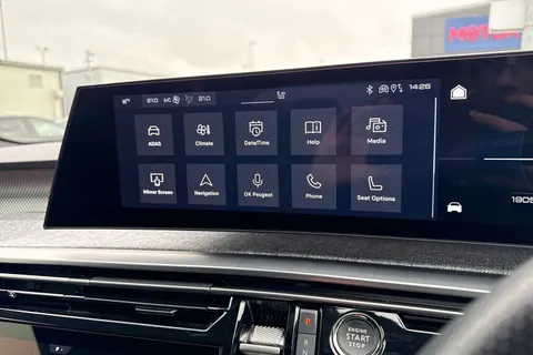 KW74FXD PEUGEOT 5008 1.2 HYBRID GT e-DSC6 Euro 6 (s/s) 5dr Thumbnail #52