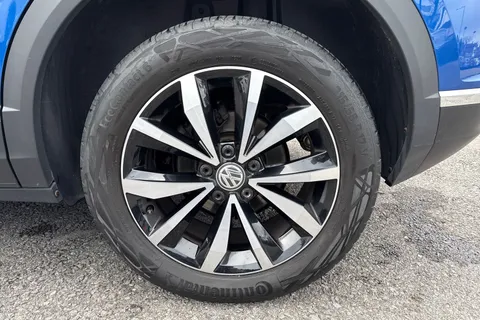 RK20WNT Volkswagen T-Roc 1.0 TSI Design Euro 6 (s/s) 5dr Thumbnail #12