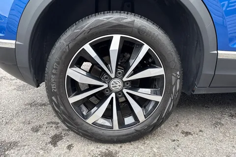 RK20WNT Volkswagen T-Roc 1.0 TSI Design Euro 6 (s/s) 5dr Thumbnail #13