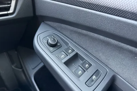 WJ25CGF Volkswagen Golf 2.0 TSI 265 GTI 5dr DSG | Heated Seats | Tilting Panoramic Sun Roof Thumbnail #25