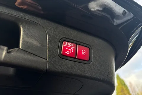 SM21GZU Mercedes-Benz Eqc EQC 400 80kWh AMG Line (Premium Plus) Auto 4MATIC 5dr Thumbnail #28