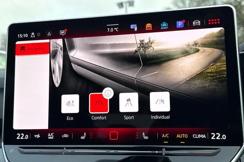 WJ25CGF Volkswagen Golf 2.0 TSI 265 GTI 5dr DSG | Heated Seats | Tilting Panoramic Sun Roof Thumbnail #30