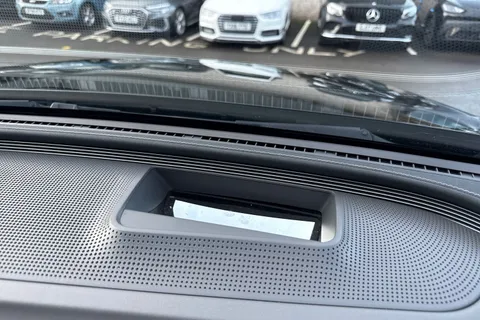 SM21GZU Mercedes-Benz Eqc EQC 400 80kWh AMG Line (Premium Plus) Auto 4MATIC 5dr Thumbnail #50