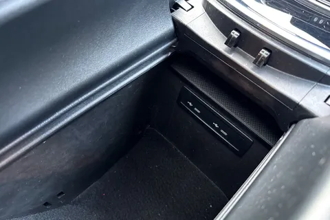 SM21GZU Mercedes-Benz Eqc EQC 400 80kWh AMG Line (Premium Plus) Auto 4MATIC 5dr Thumbnail #52