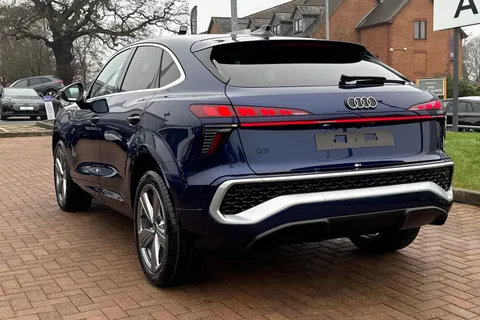 Audi Q3 1.5 TFSI S line Sportback S Tronic Euro 6 (s/s) 5dr Thumbnail #7