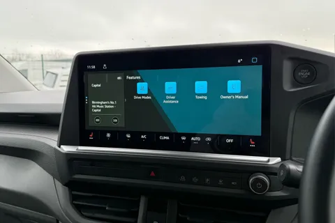 DE75GZZ Volkswagen Transporter 2.0 TDI 110 Commerce Pro Van Thumbnail #46