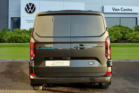 MD74DPO Ford E-Transit Custom 100kW 136PS H1 Van Limited Auto Thumbnail #4