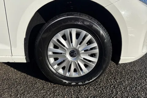 PF75AWM Volkswagen Caddy Cargo Commerce Plus SWB 102 PS 2.0 TDI 6sp Manual Thumbnail #9