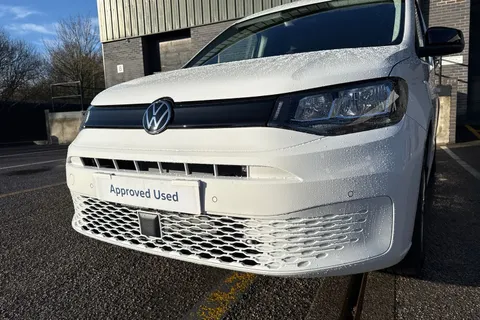 PF75AWM Volkswagen Caddy Cargo Commerce Plus SWB 102 PS 2.0 TDI 6sp Manual Thumbnail #24