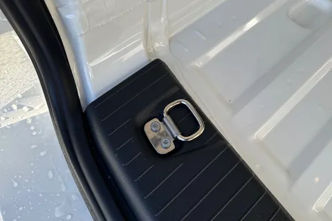 PF75AWM Volkswagen Caddy Cargo Commerce Plus SWB 102 PS 2.0 TDI 6sp Manual Thumbnail #27