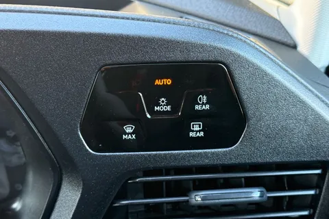 PF75AWM Volkswagen Caddy Cargo Commerce Plus SWB 102 PS 2.0 TDI 6sp Manual Thumbnail #31