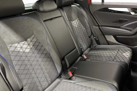 KO25OFV Volkswagen Tiguan 1.5 TSI 272 eHybrid R-Line 5dr DSG | Heated Seats | Rear Camera Thumbnail #10