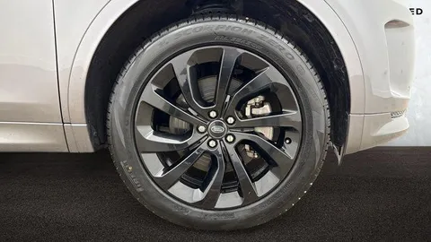 KO23BWG Land Rover Discovery Sport 1.5 P300e Urban Edition 5dr Thumbnail #9