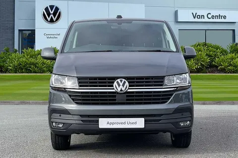 DG74YBR Volkswagen Transporter 2.0 TDI 110 Highline Van Thumbnail #8