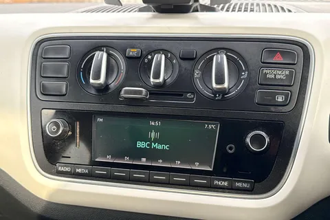 DG18YUT SEAT Mii 1.0 12v Design Mii Euro 6 5dr Thumbnail #12