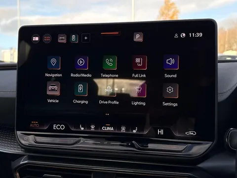 DH25HBF CUPRA Formentor 1.5 eHybrid 204 V2 5dr DSG Thumbnail #12