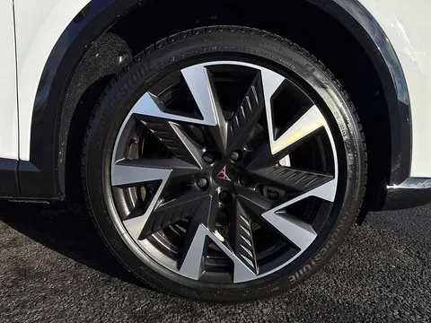 DH25HBF CUPRA Formentor 1.5 eHybrid 204 V2 5dr DSG Thumbnail #24