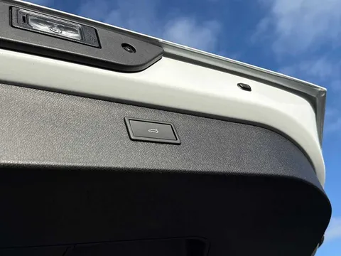 DH25HBF CUPRA Formentor 1.5 eHybrid 204 V2 5dr DSG Thumbnail #31