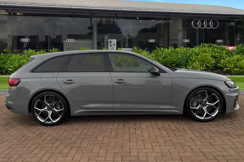 3 of 65 for Audi RS 4 RS 4 Avant edition 25 years 470 PS tiptronic