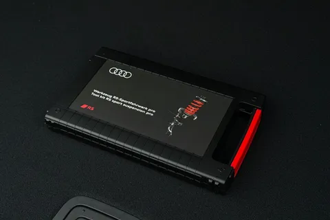 27 of 65 for Audi RS 4 RS 4 Avant edition 25 years 470 PS tiptronic