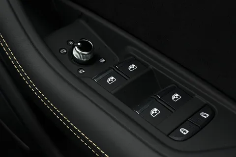 42 of 65 for Audi RS 4 RS 4 Avant edition 25 years 470 PS tiptronic