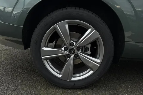  Audi Q3 2.0 TDI S line S Tronic Euro 6 (s/s) 5dr Thumbnail #12