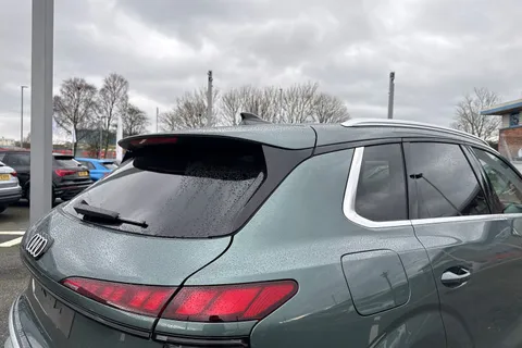  Audi Q3 2.0 TDI S line S Tronic Euro 6 (s/s) 5dr Thumbnail #31