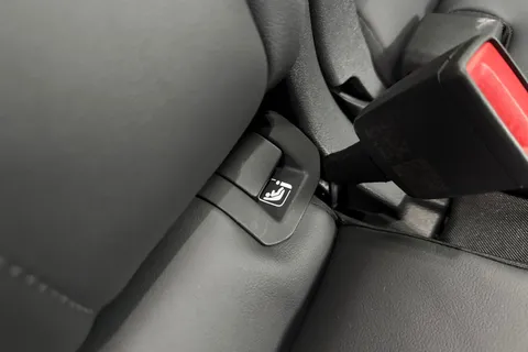  Audi Q3 2.0 TDI S line S Tronic Euro 6 (s/s) 5dr Thumbnail #40